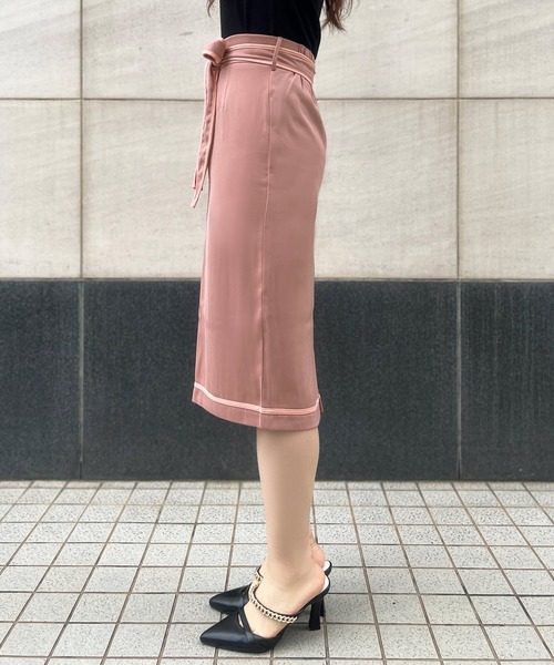 Julia Boutique（ジュリアブティック）の「リボン付きパイピングタイトスカート/21727（スカート・レディース・ピンク/ブルー・ONE）」の9枚目の写真