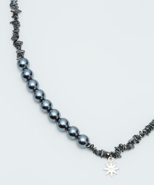 GDC（ジーディーシー）の「HEMATITE PEARL NECKLACE（ネックレス・メンズ・ブラック/ホワイト・FREE）」の5枚目の写真