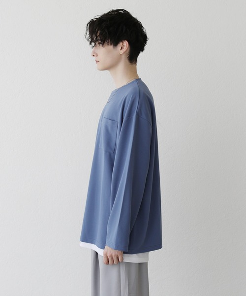 ETELIO（エテリオ）の「【2点セット】梨地ポケット付きクルーロングスリーブTシャツ ＆ 半袖Tシャツアンサンブルセット（Tシャツ/カットソー・メンズ・ブラック/ブルー/ワインレッド/ホワイト×ブラック/ブラック×ホワイト/ブルーグリーン/アッシュ/グリーン系/ホワイト・S/M/L）」の15枚目の写真