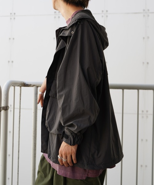 NO NEED(ノーニード)の「mihns closet ミンズクローゼット バルーンシルエットウインドパーカー(マウンテンパーカー・メンズ・グレー/スカイブルー/ブラック/イエロー・L/M)」の21枚目の写真