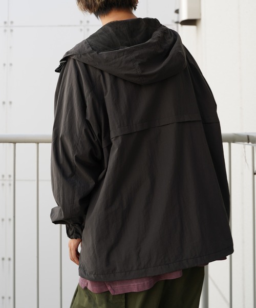 NO NEED(ノーニード)の「mihns closet ミンズクローゼット バルーンシルエットウインドパーカー(マウンテンパーカー・メンズ・グレー/スカイブルー/ブラック/イエロー・L/M)」の22枚目の写真