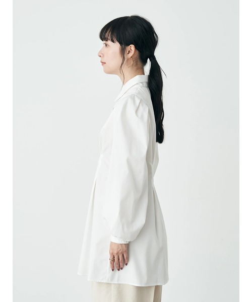 earth music&ecology(アースミュージックアンドエコロジー)の「袖ボリュームブラウス(シャツ/ブラウス・レディース・ベージュ/ネイビー/オフホワイト・FREE)」の19枚目の写真