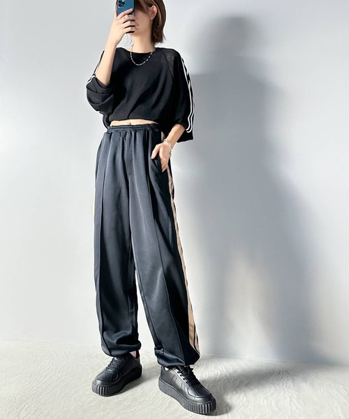 Java（ジャバ）の「《JaVa ジャバ別注》気分も3.5cmUP！オールシーズン使える主役級シューズ。 RETRO BERG（レトロバーグ)　厚底スニーカー（スニーカー・レディース・ホワイト/ブラック/ブラウン/ベージュ系その他/ホワイト系その他/グレー/ブルー・SMALL/MEDIUM/LARGE/X-LARGE/XX-LARGE/XXX-LARGE）」の17枚目の写真