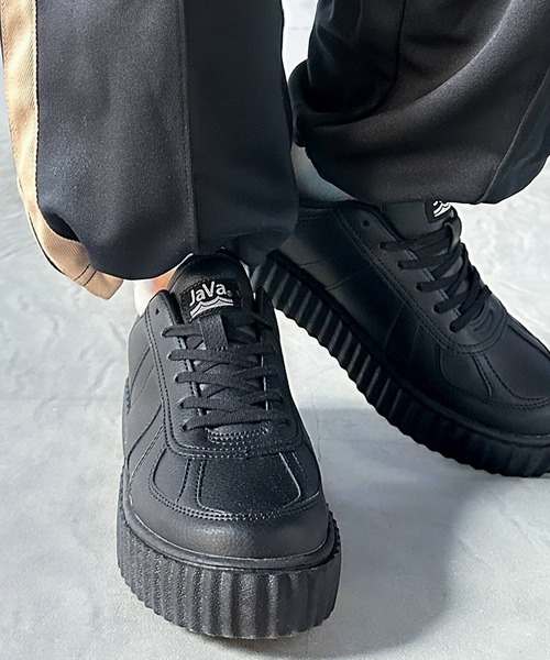 Java（ジャバ）の「《JaVa ジャバ別注》気分も3.5cmUP！オールシーズン使える主役級シューズ。 RETRO BERG（レトロバーグ)　厚底スニーカー（スニーカー・レディース・ホワイト/ブラック/ブラウン/ベージュ系その他/ホワイト系その他/グレー/ブルー・SMALL/MEDIUM/LARGE/X-LARGE/XX-LARGE/XXX-LARGE）」の19枚目の写真