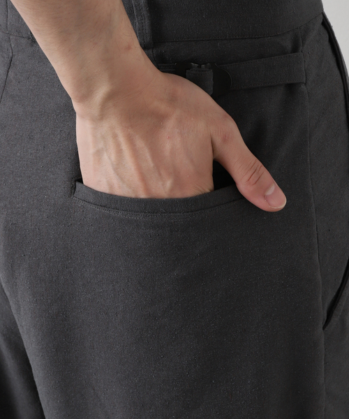 JOURNAL STANDARD(ジャーナルスタンダード)の「【ENCOMING/インカミング】ST TUCK TROUSER(その他パンツ・メンズ・ベージュ/チャコールグレー・MEDIUM/LARGE)」の9枚目の写真