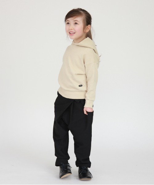 FITH（フィス）の「ポコポコインレイ 長袖 フードスウェット（スウェット・キッズ・ブラック系その他/アイボリー/ブルー/チャコールグレー・80/110/120/100/90）」の5枚目の写真
