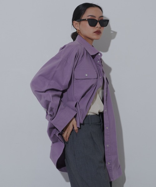 FIG&VIPER(フィグアンドバイパー)の「オーバールーズコットンシャツ(シャツ/ブラウス・レディース・ブラウン/パープル・FREE)」の2枚目の写真