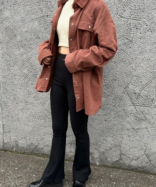 FIG&VIPER(フィグアンドバイパー)の「オーバールーズコットンシャツ(シャツ/ブラウス・レディース・ブラウン/パープル・FREE)」の7枚目の写真