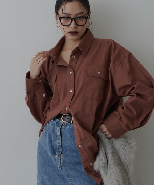 FIG&VIPER(フィグアンドバイパー)の「オーバールーズコットンシャツ(シャツ/ブラウス・レディース・ブラウン/パープル・FREE)」の13枚目の写真