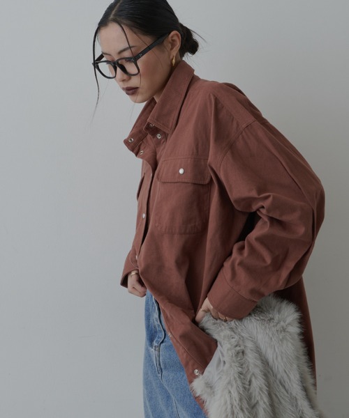 FIG&VIPER(フィグアンドバイパー)の「オーバールーズコットンシャツ(シャツ/ブラウス・レディース・ブラウン/パープル・FREE)」の15枚目の写真