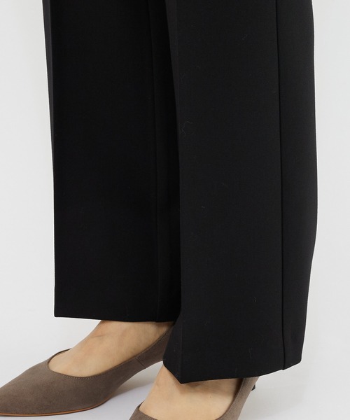 RIVE DROITE（リヴドロワ）の「シワになりづらく上品な光沢が魅力/ダブルクロスセミフレアパンツ（その他パンツ・レディース・グリーン系その他/ブラック・36/38）」の19枚目の写真