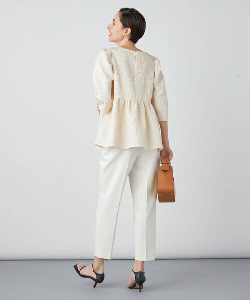 NOLLEY’S Sophi（ノーリーズソフィ）の「リップルマトラッセペプラムブラウス（シャツ/ブラウス・レディース・ブラック/オフホワイト・38）」の5枚目の写真