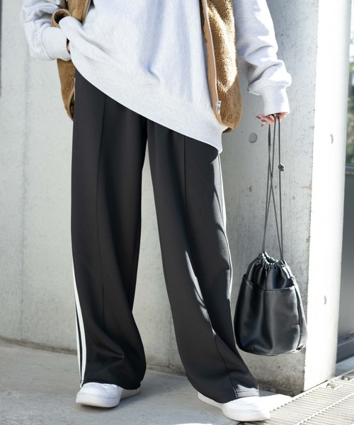 WEGO（ウィゴー）の「WEGO/トラックパンツ（スウェットパンツ・レディース・ブラック/オフホワイト/オレンジ・FREE）」の6枚目の写真