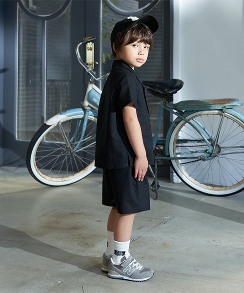 b・ROOM（ビールーム）の「オープンカラーシャツ&4分丈パンツセットアップ（アンサンブル・キッズ・ブルーグレー/グレイッシュベージュ/ブラック/ベージュ/ラベンダー・140cm/150cm/110cm/130cm/120cm）」の22枚目の写真