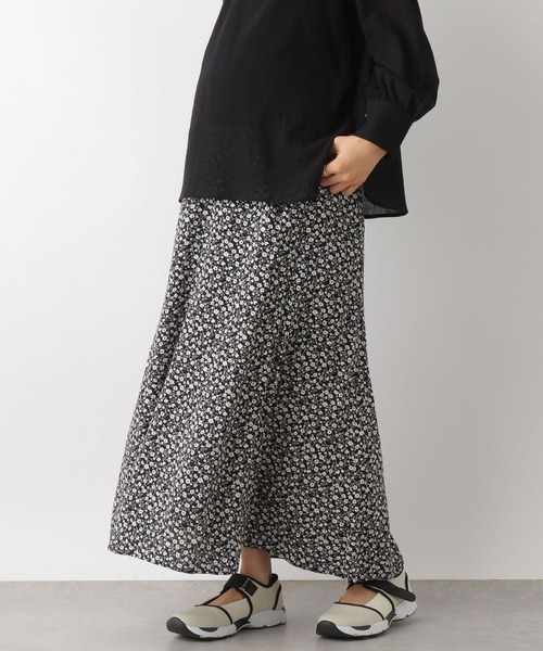 LEPSIM（レプシィム）の「マタニティ／マーメイドプリントスカート　178756（マタニティウェア/グッズ・レディース・ブラック/グリーン・FREE）」の5枚目の写真