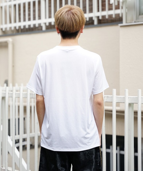 Guess（ゲス）の「GUESS/ゲス MEN S S/SVL TEE SHIRT 半袖Tシャツ ワンポイント（Tシャツ/カットソー・メンズ・ダークネイビー/ホワイト・L/XL/M）」の10枚目の写真