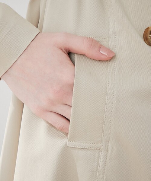 DEICY(デイシー)の「ウエストベルトスプリングコート(トレンチコート・レディース・ベージュ/イエロー・FREE)」の7枚目の写真