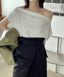 mebole | オフショルダールーズトップス(Tシャツ/カットソー)