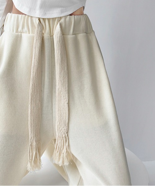 gossip!ロサンゼルス(ゴシップロサンゼルス)の「ドロストルーズシルエットスウェットパンツ(スウェットパンツ・レディース・ブラック/グレー/オフホワイト/ホワイト/ライトグレー・FREE)」の8枚目の写真