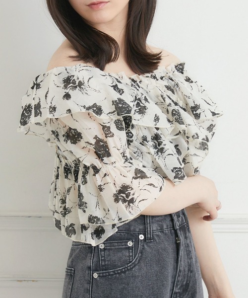 ems excite（エムズエキサイト）の「フリルオフショルBL（シャツ/ブラウス・レディース・ブラック系その他/ピンク/ホワイト・FREE）」の13枚目の写真