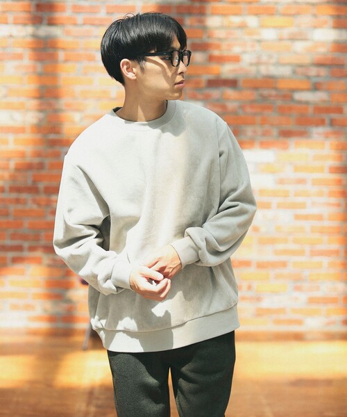 B:MING by BEAMS（ビーミングバイビームス）の「B:MING by BEAMS / ストレッチ コーデュロイ クルーネック カットソー（スウェット・メンズ・チャコールグレー/イエロー系その他6/ライトグレー・SMALL/LARGE/X-LARGE/MEDIUM）」の3枚目の写真