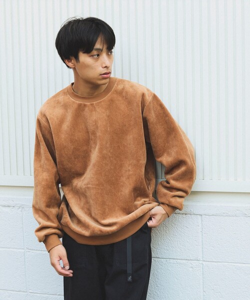 B:MING by BEAMS（ビーミングバイビームス）の「B:MING by BEAMS / ストレッチ コーデュロイ クルーネック カットソー（スウェット・メンズ・チャコールグレー/イエロー系その他6/ライトグレー・SMALL/LARGE/X-LARGE/MEDIUM）」の7枚目の写真