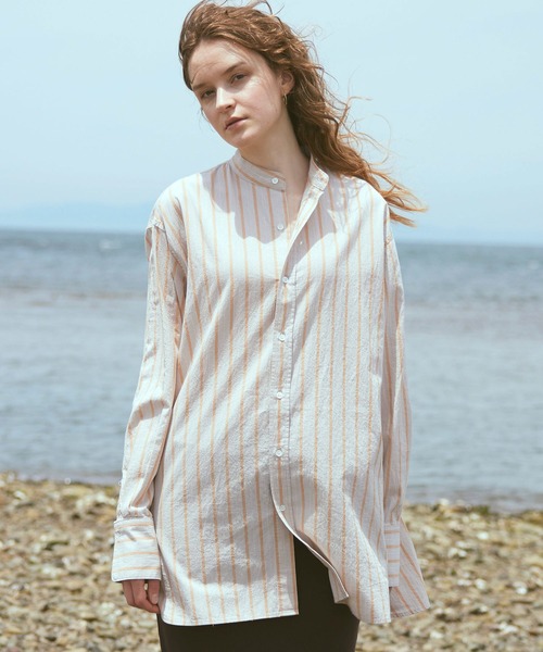 RNA-N(アールエヌエーエヌ)の「B2777 スタンドカラーストライプシャツ(シャツ/ブラウス・レディース・キナリ/ベージュ系その他/ホワイト系その他・MEDIUM)」の7枚目の写真