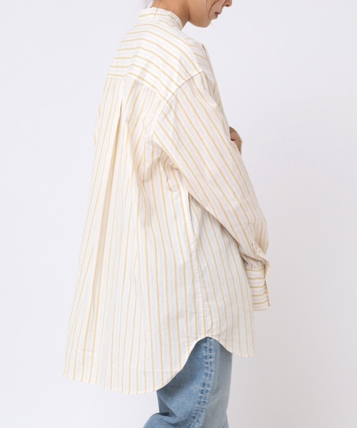 RNA-N(アールエヌエーエヌ)の「B2777 スタンドカラーストライプシャツ(シャツ/ブラウス・レディース・キナリ/ベージュ系その他/ホワイト系その他・MEDIUM)」の5枚目の写真