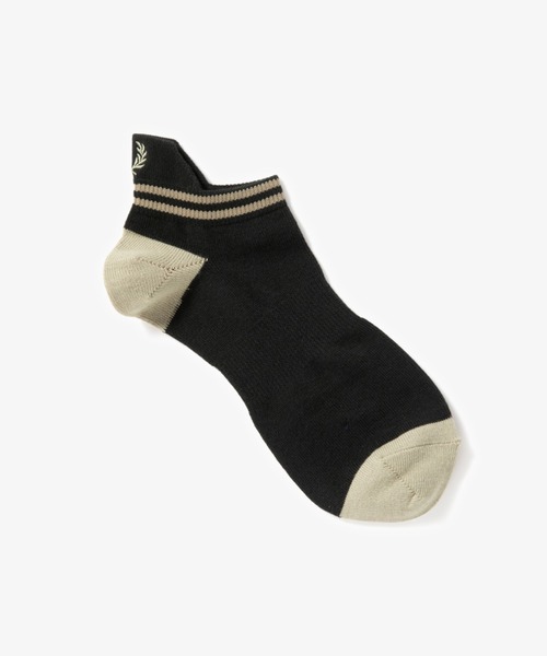 FRED PERRY（フレッドペリー）の「Tipped Rib Ankle Socks／ティップラインリブアンクルソックス（ソックス/靴下・レディース・ブラック/ダークグリーン/ネイビー/ホワイト/ブラック系その他/グリーン/ブルー/オリーブ/ネイビー系/ブラック系その他2/ベージュ/グリーン系その他/ブルー系その他・25/27/23-25/25-27）」の6枚目の写真