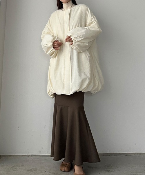 Louere（ルエレ）の「中綿ノーカラーバルーンコート（ノーカラーコート・レディース・ブラウン/アイボリー/ブラック・MEDIUM/SMALL/X-LARGE/LARGE）」の13枚目の写真