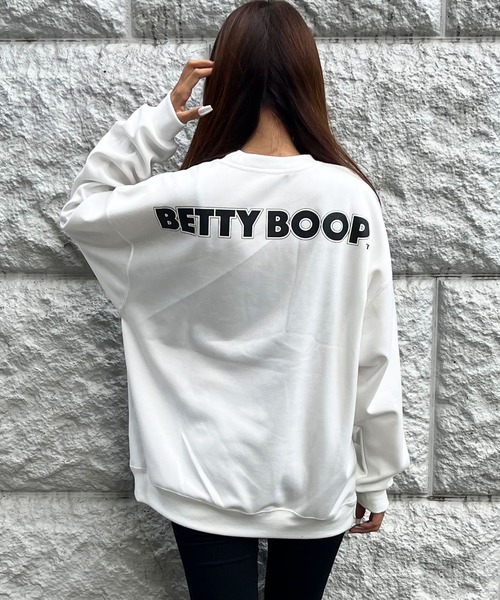 GLAMOROUS JANE(グラマラスジェーン)の「迷彩バケハBETTYBOOPトレーナー(スウェット・レディース・オフホワイト/チャコールグレー/ブラック・FREE)」の6枚目の写真