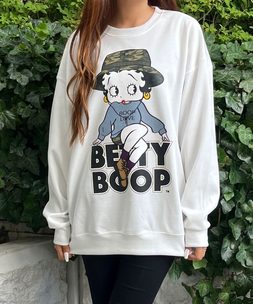 GLAMOROUS JANE(グラマラスジェーン)の「迷彩バケハBETTYBOOPトレーナー(スウェット・レディース・オフホワイト/チャコールグレー/ブラック・FREE)」の7枚目の写真