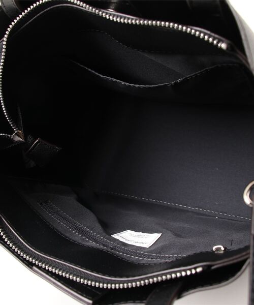 Legato Largo(レガートラルゴ)の「Legato Largo / かるいかばんPU 2WAYトート / LH-P0002Z(トートバッグ・レディース・ベージュ/アイボリー/ブラック/オリーブ/キャメル/ベージュ系その他/ラベンダー/イエロー/ライトブルー・ONESIZE)」の17枚目の写真