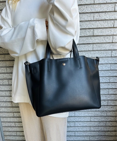 Legato Largo(レガートラルゴ)の「Legato Largo / かるいかばんPU 2WAYトート / LH-P0002Z(トートバッグ・レディース・ベージュ/アイボリー/ブラック/オリーブ/キャメル/ベージュ系その他/ラベンダー/イエロー/ライトブルー・ONESIZE)」の10枚目の写真