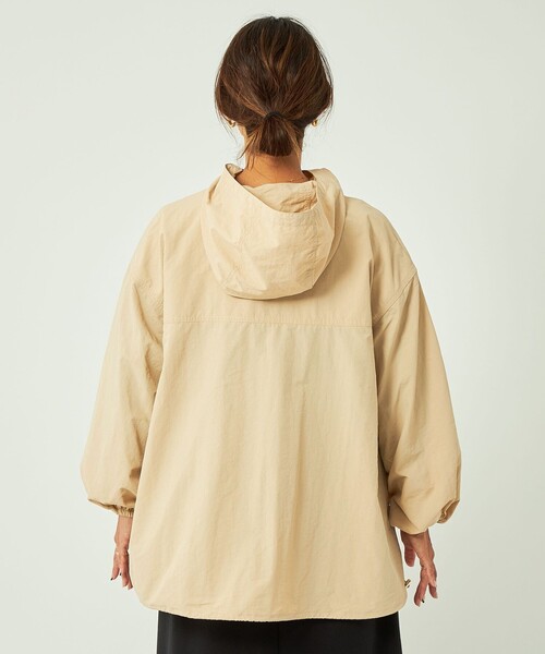 green label relaxing(グリーンレーベルリラクシング)の「アノラック パーカー -撥水・防風・ウォッシャブル-(ナイロンジャケット・レディース・ブラック/モカ/ベージュ・FREE)」の10枚目の写真