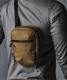 スリングバッグ VERTICAL SLING ショルダーバッグ 斜め掛けバッグ
