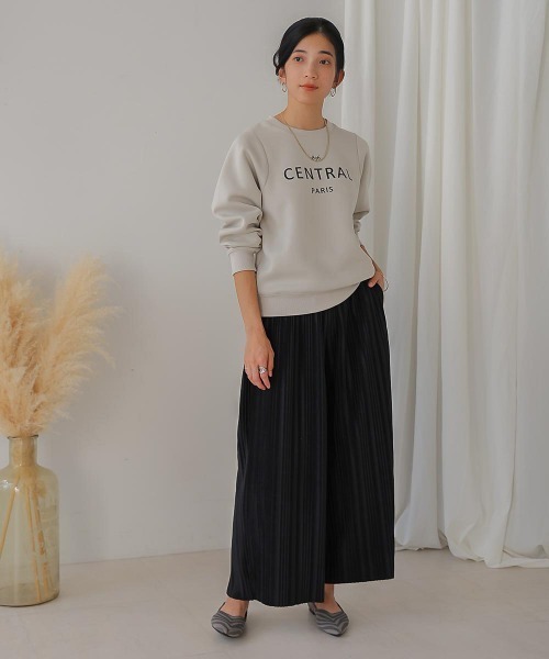 Bou Jeloud(ブージュルード)の「軽量ボンディングカレッジプルオーバー(Tシャツ/カットソー・レディース・ブラック/アイボリー・FREE)」の4枚目の写真