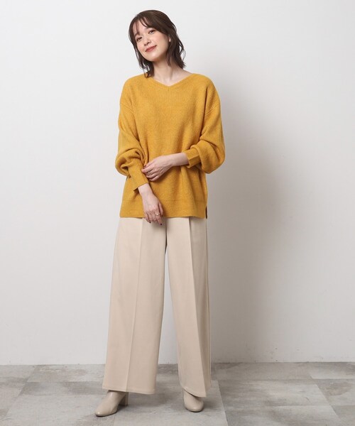 DRESKIP（ドレスキップ）の「◆【体型カバー】ふわふわ素材が女性らしいVネックニット（ニット/セーター・レディース・ダークグレー/イエロー系その他/ピンク系/グリーン/ブルー系その他/ライトベージュ・02/03/04）」の13枚目の写真