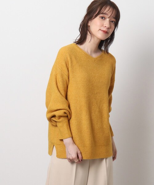 DRESKIP（ドレスキップ）の「◆【体型カバー】ふわふわ素材が女性らしいVネックニット（ニット/セーター・レディース・ダークグレー/イエロー系その他/ピンク系/グリーン/ブルー系その他/ライトベージュ・02/03/04）」の14枚目の写真