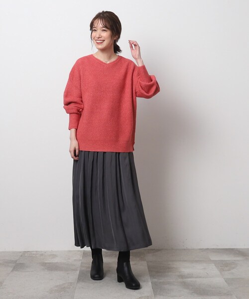 DRESKIP（ドレスキップ）の「◆【体型カバー】ふわふわ素材が女性らしいVネックニット（ニット/セーター・レディース・ダークグレー/イエロー系その他/ピンク系/グリーン/ブルー系その他/ライトベージュ・02/03/04）」の16枚目の写真