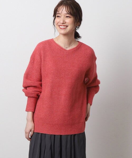 DRESKIP（ドレスキップ）の「◆【体型カバー】ふわふわ素材が女性らしいVネックニット（ニット/セーター・レディース・ダークグレー/イエロー系その他/ピンク系/グリーン/ブルー系その他/ライトベージュ・02/03/04）」の17枚目の写真