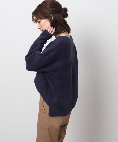 DRESKIP（ドレスキップ）の「◆【体型カバー】ふわふわ素材が女性らしいVネックニット（ニット/セーター・レディース・ダークグレー/イエロー系その他/ピンク系/グリーン/ブルー系その他/ライトベージュ・02/03/04）」の21枚目の写真