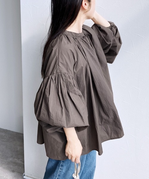 完売品✨ ロエフ タフタ ギャザー ボウタイブラウス ゆったり 黒 LOEFF（ロエフ）の「＜LOEFF＞タフタ ギャザー ボウタイブラウス