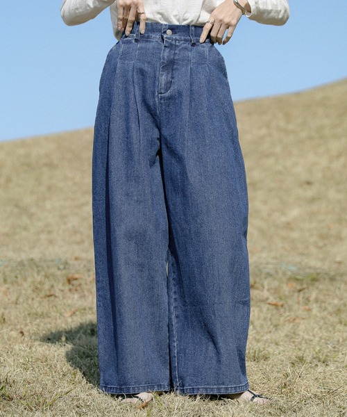 select MOCA（セレクトモカ）の「ハイウエストタックデニムパンツ