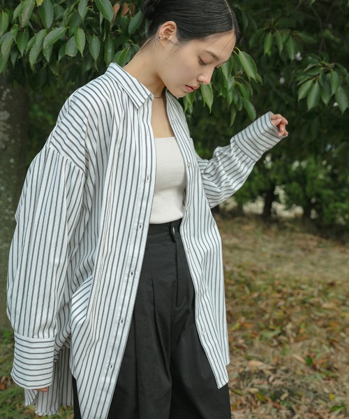 select MOCA（セレクトモカ）の「ハイウエストタックデニムパンツ（デニムパンツ・レディース・ブラック/インディゴブルー/ワンウォッシュ・MEDIUM/SMALL）」の5枚目の写真