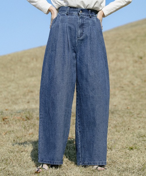 select MOCA（セレクトモカ）の「ハイウエストタックデニムパンツ