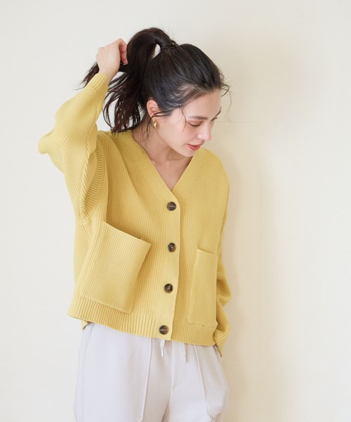BAYFLOW(ベイフロー)の「スポンディッシュニットカーディガン(カーディガン/ボレロ・レディース・オフホワイト/イエロー/ブルー/チャコール・FREE)」の9枚目の写真