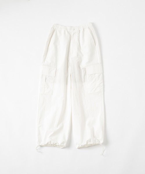 flaner（フラネ）の「Loose nylon cargo pants / ルーズナイロンカーゴパンツ（カーゴパンツ・レディース・ホワイト/ブラック/ネイビー・MEDIUM/SMALL/LARGE）」の20枚目の写真