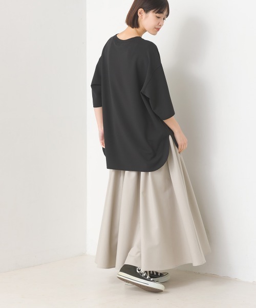 OMNES（オムネス）の「ウェビングベルトギャバタックスカート（スカート・レディース・チャコール/ベージュ/グレー/カーキ/ブラック/ライトグレー・FREE）」の14枚目の写真