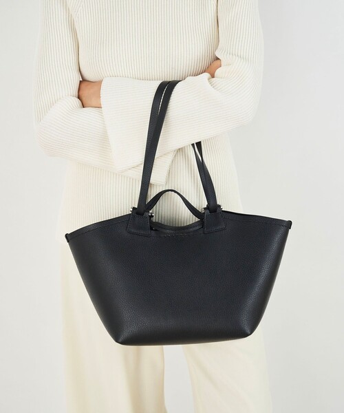 LORISTELLA（ロリステッラ）の「LORISTELLA ANGELINA トートバッグM（バックパック/リュック・レディース・ブラック/ライトベージュ・FREE）」の4枚目の写真